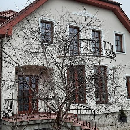 Anatoliya Guesthouse Kaliningrad Exterior photo