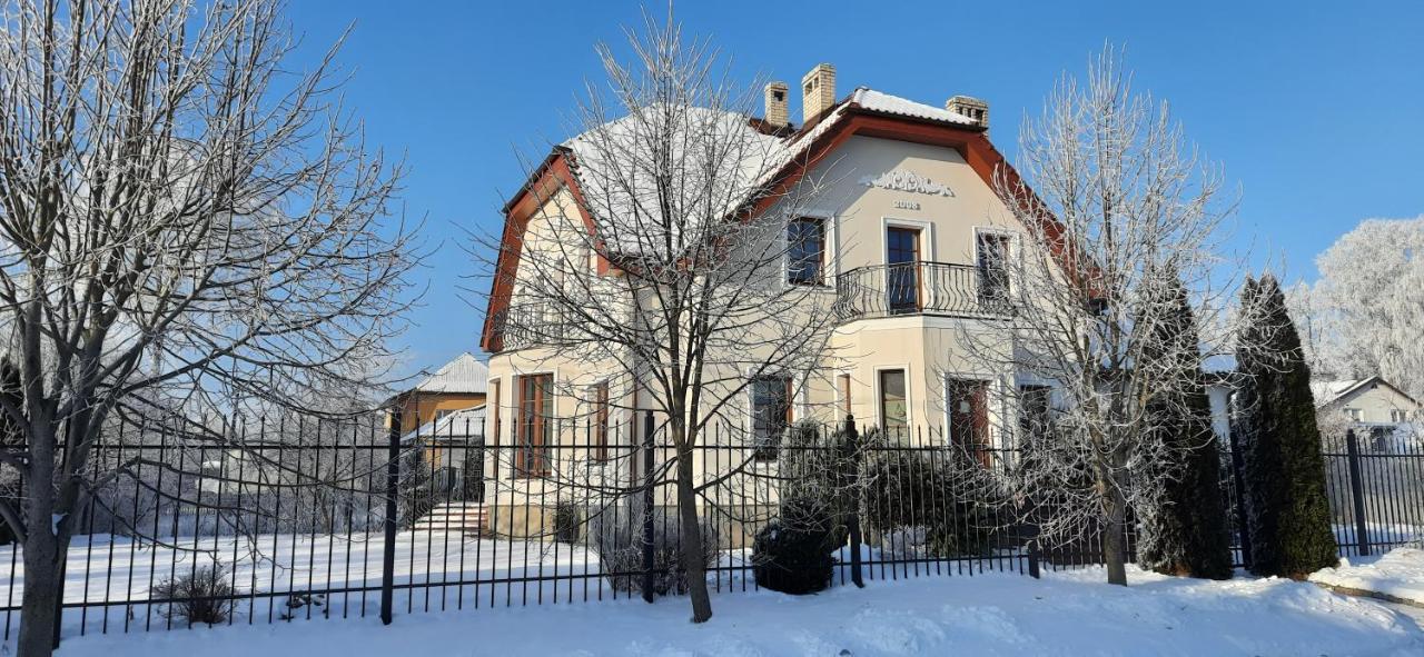 Anatoliya Guesthouse Kaliningrad Exterior photo